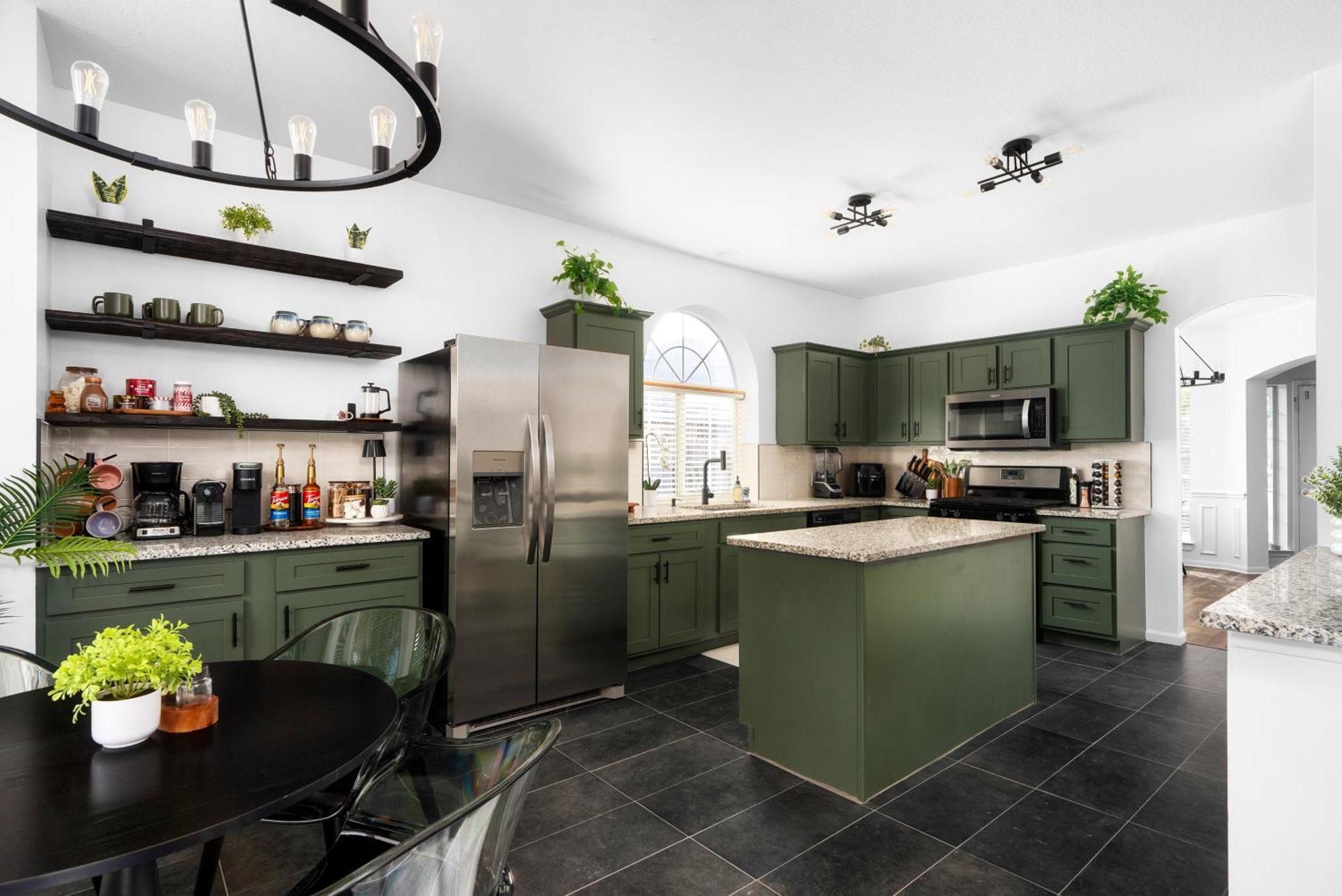 Stunning Family Home With Pool & Hot Tub - Sleeps 17 Pflugerville Bagian luar foto