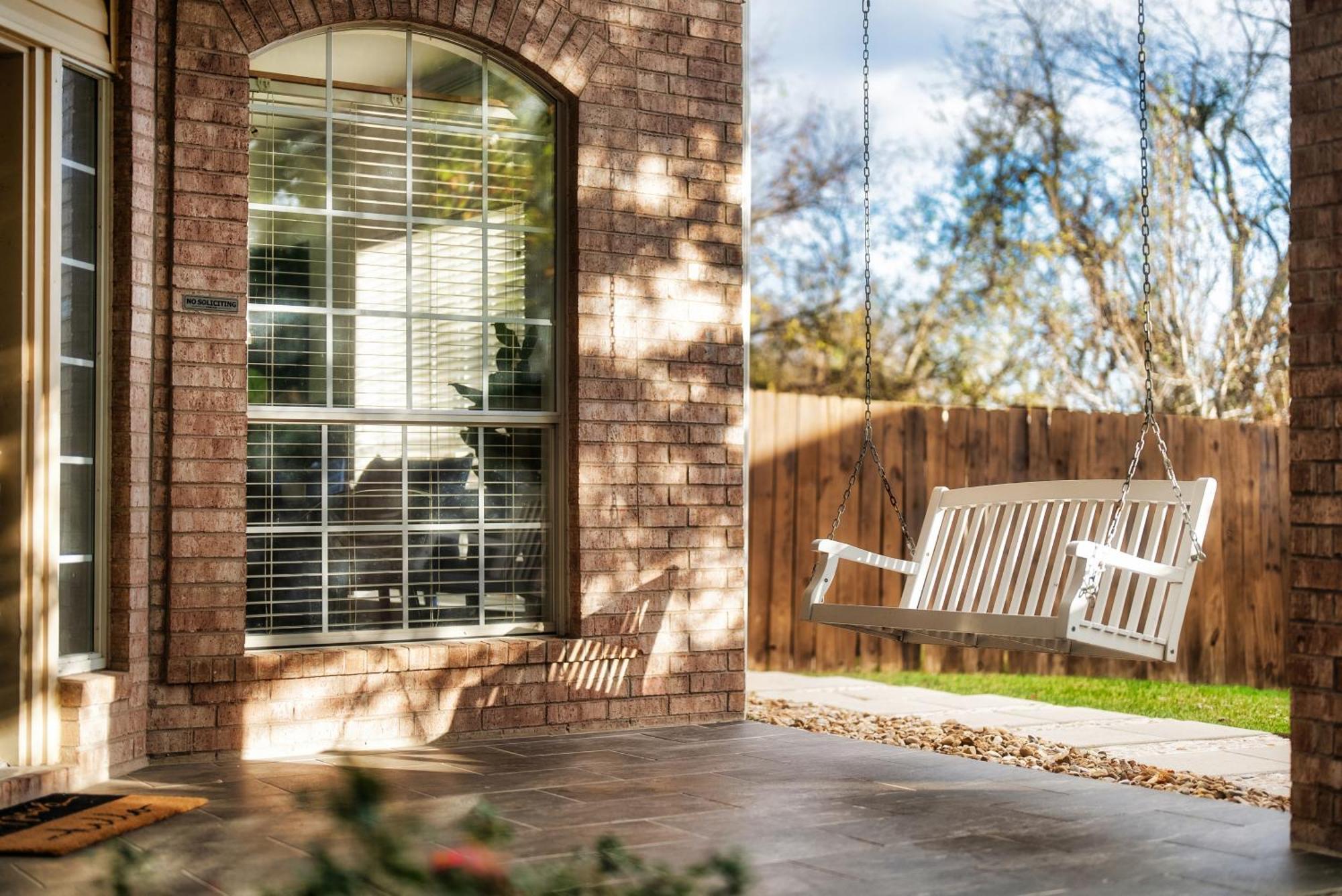 Stunning Family Home With Pool & Hot Tub - Sleeps 17 Pflugerville Bagian luar foto
